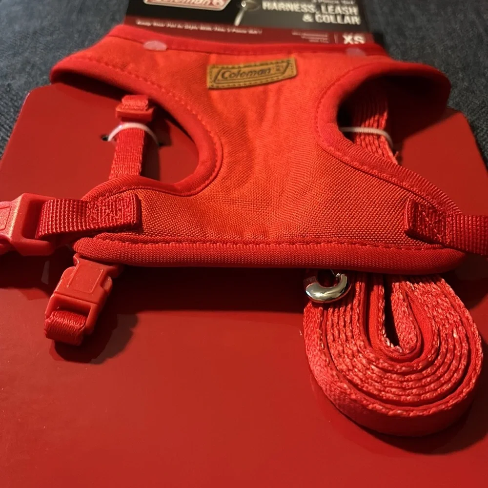 Coleman Red 3 Piece Dog Harness, Leash & Collar Set in Size XS BNWT - Picture 5 of 12